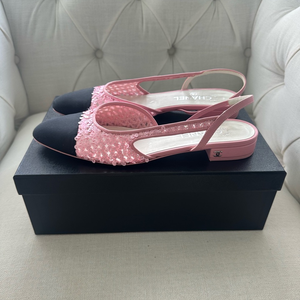 CHANEL Slingbacks Pink/Black Sequin Sofia Richie 23C With Box - Picture 6 of 15